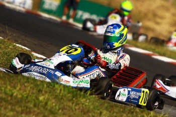 Breaking down of the carburetor impedes Sérgio  Sette Câmara to win the Championship